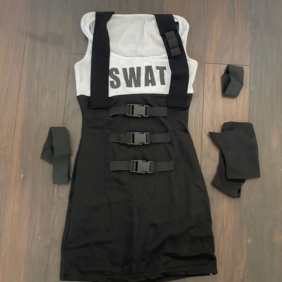 Swat Costume - Picture 2 of 2